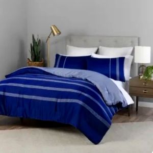 Luxury navy blue and white comforter bed set